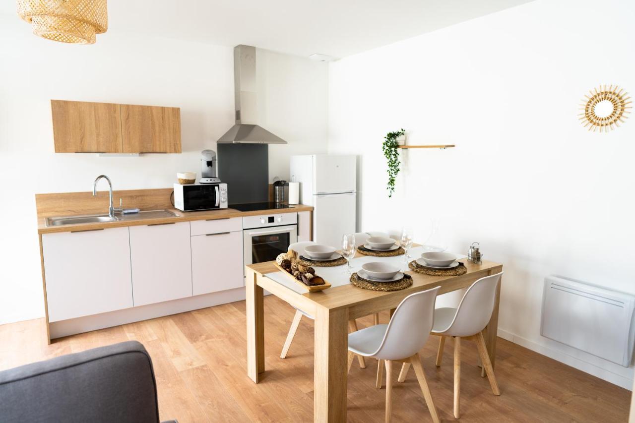 Spacieux Appartement Avec Parking Prive A 쏘뮤흐 외부 사진